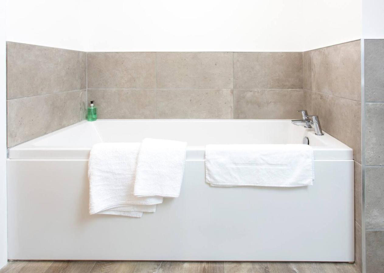 Remarkable 2-Bed Apartment In Culross Buitenkant foto